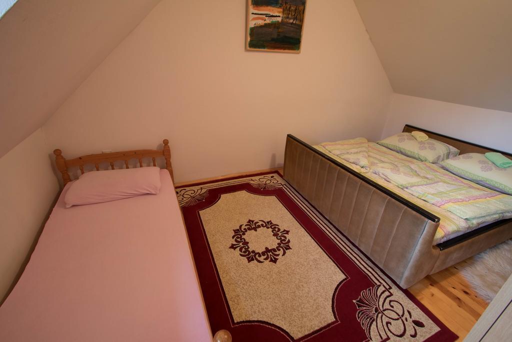 Apartments Ogorjelica ยาโฮรินา ภายนอก รูปภาพ